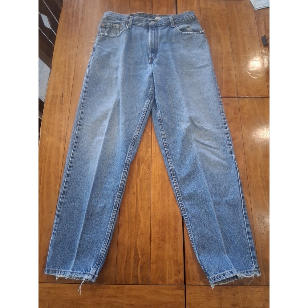 Vintage Levis 560 Y2K Men's Jeans Loose Fit Tapered Leg 34x32 Light Wash Denim
